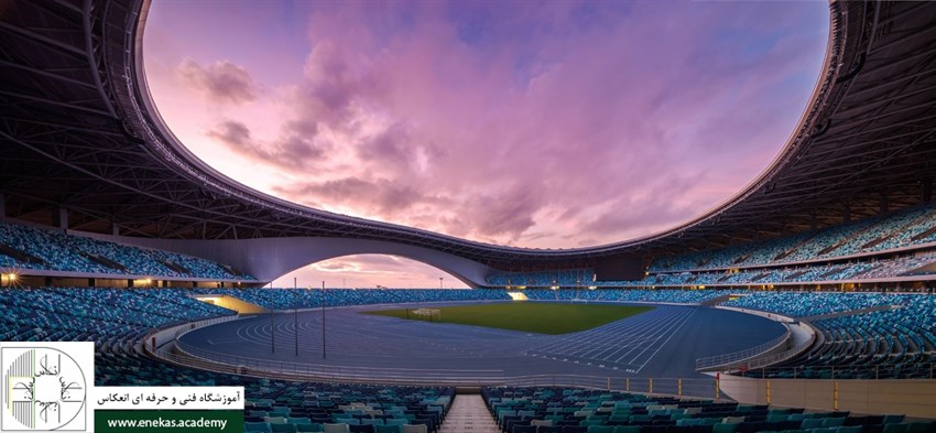 مرکز ورزشی کنار آب