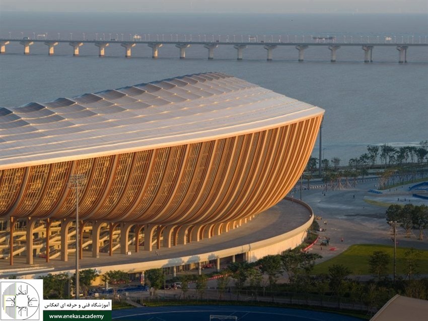 نمای بیرونی استادیوم